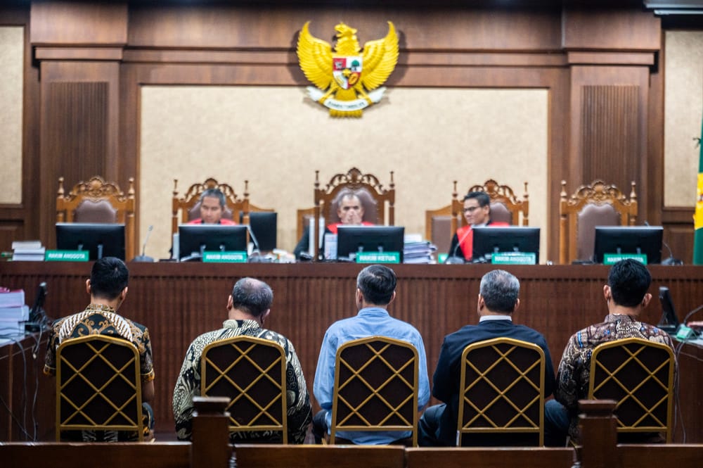 Perbaiki Penegakan Hukum untuk Memberi Kepastian bagi Dunia Usaha (1)