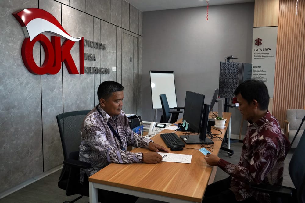 OJK: Financial Sector Remains Promising in 2025 Amid Uncertainty