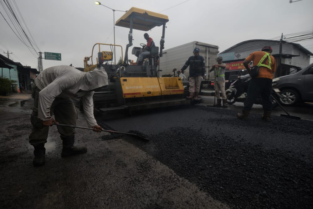 Aspal Ramah Lingkungan Bisa Tekan 42,5% Emisi Pembangunan Jalan