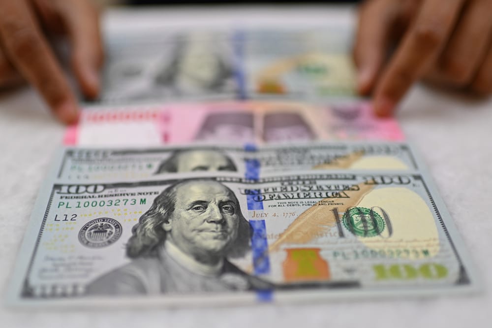 Simulasi Dampak Kurs Dollar AS  Rp20.000 dan Kekhawatiran Pengusaha