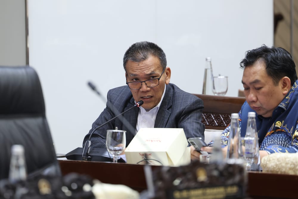 Permudah Perizinan, OJK Ajukan Skema Universal Banking di PFII