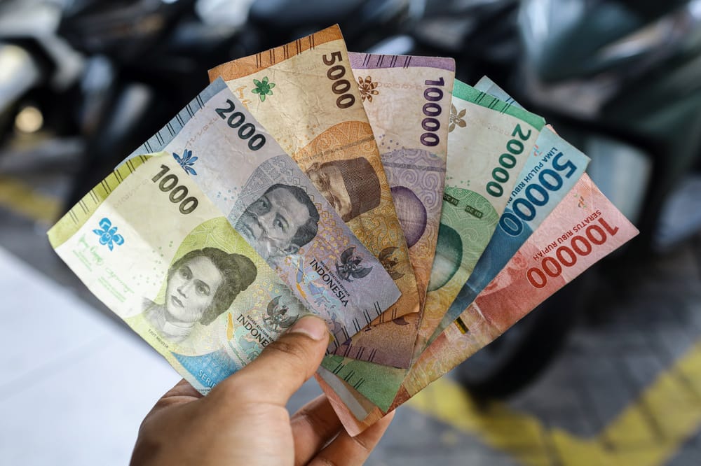 Ringkasan Eksekutif: Ujian Independensi Bank Sentral