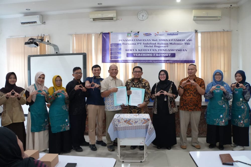 Cetak Pengusaha Muda, 'Bogasari Mengajar' Gandeng SMKN 2 Pandeglang