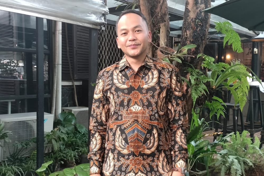 Wali Kota Surakarta Nikmati Hidup dengan Naik Vespa