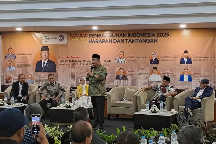 Bursah Zarnubi: Bangun Ekonomi Indonesia dari Desa