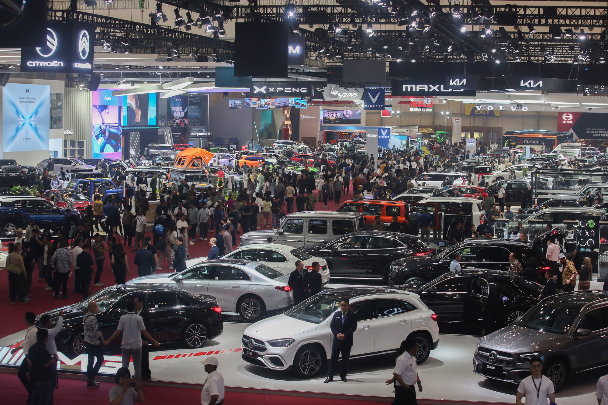 Rentetan Merek dan Varian Baru Mobil di GIIAS 2025