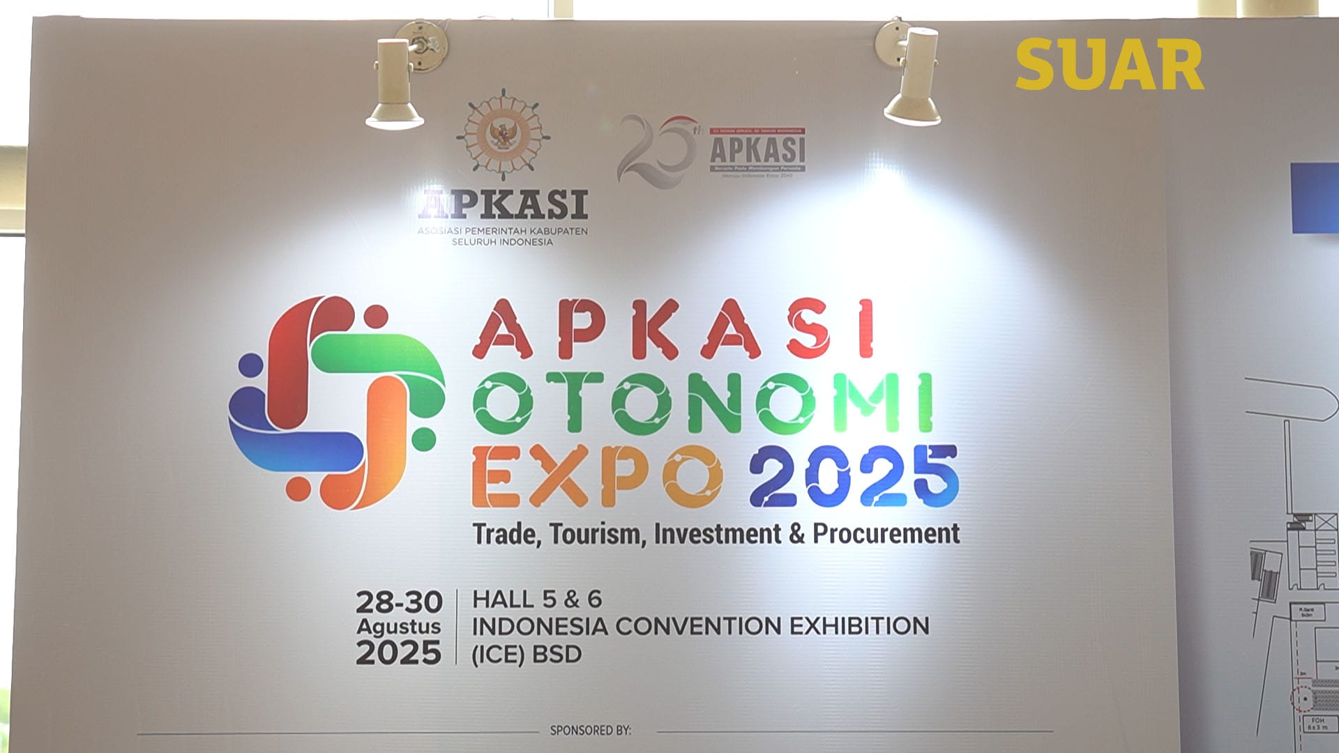 Wadah Bagi Kepala Daerah Memamerkan Potensi Berbagi Gagasan Serta Memperkuat Kerja Sama Dengan Berbagai Pihak