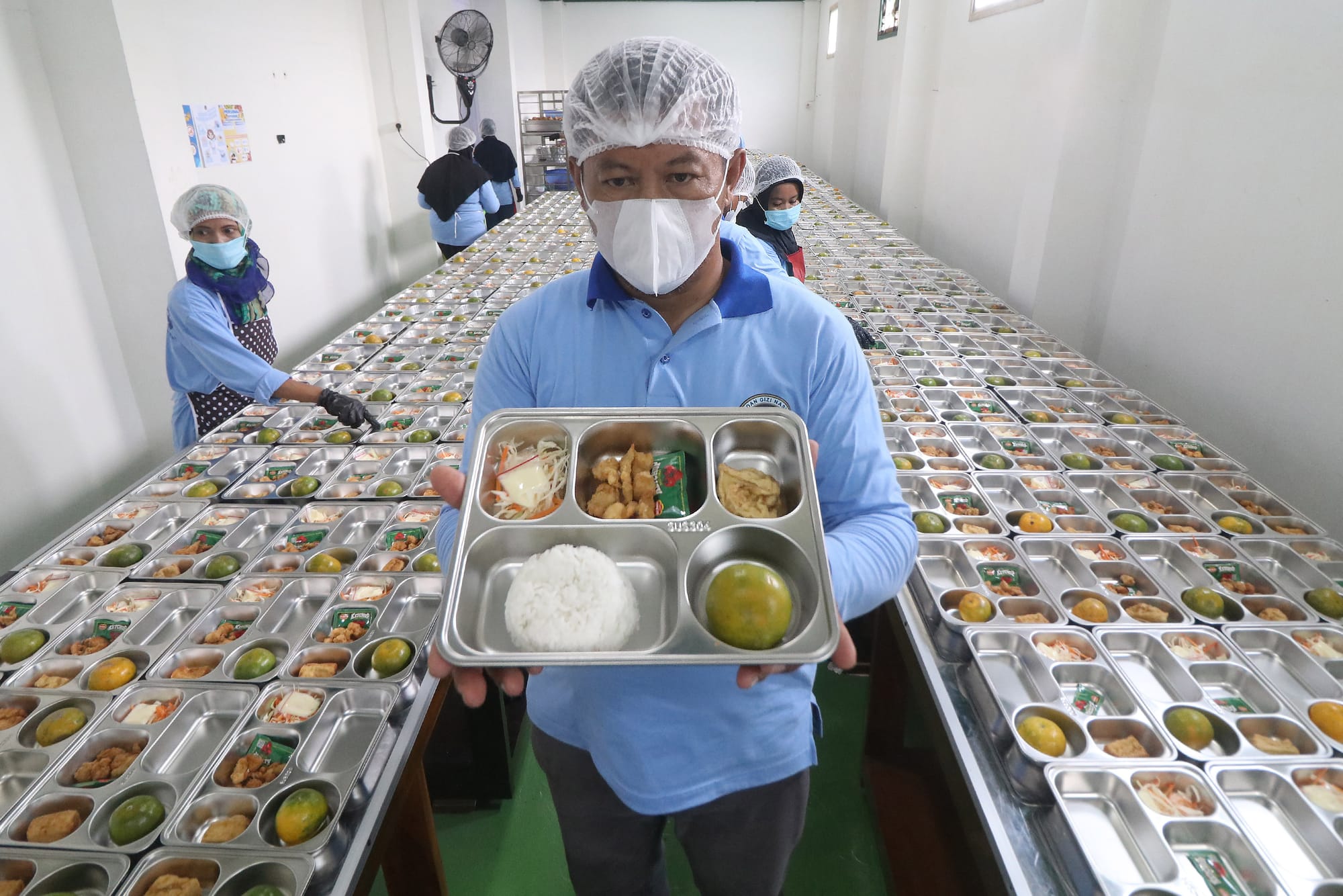 Survei Semesta Dunia Usaha: Koreksi Pengelolaan Program MBG