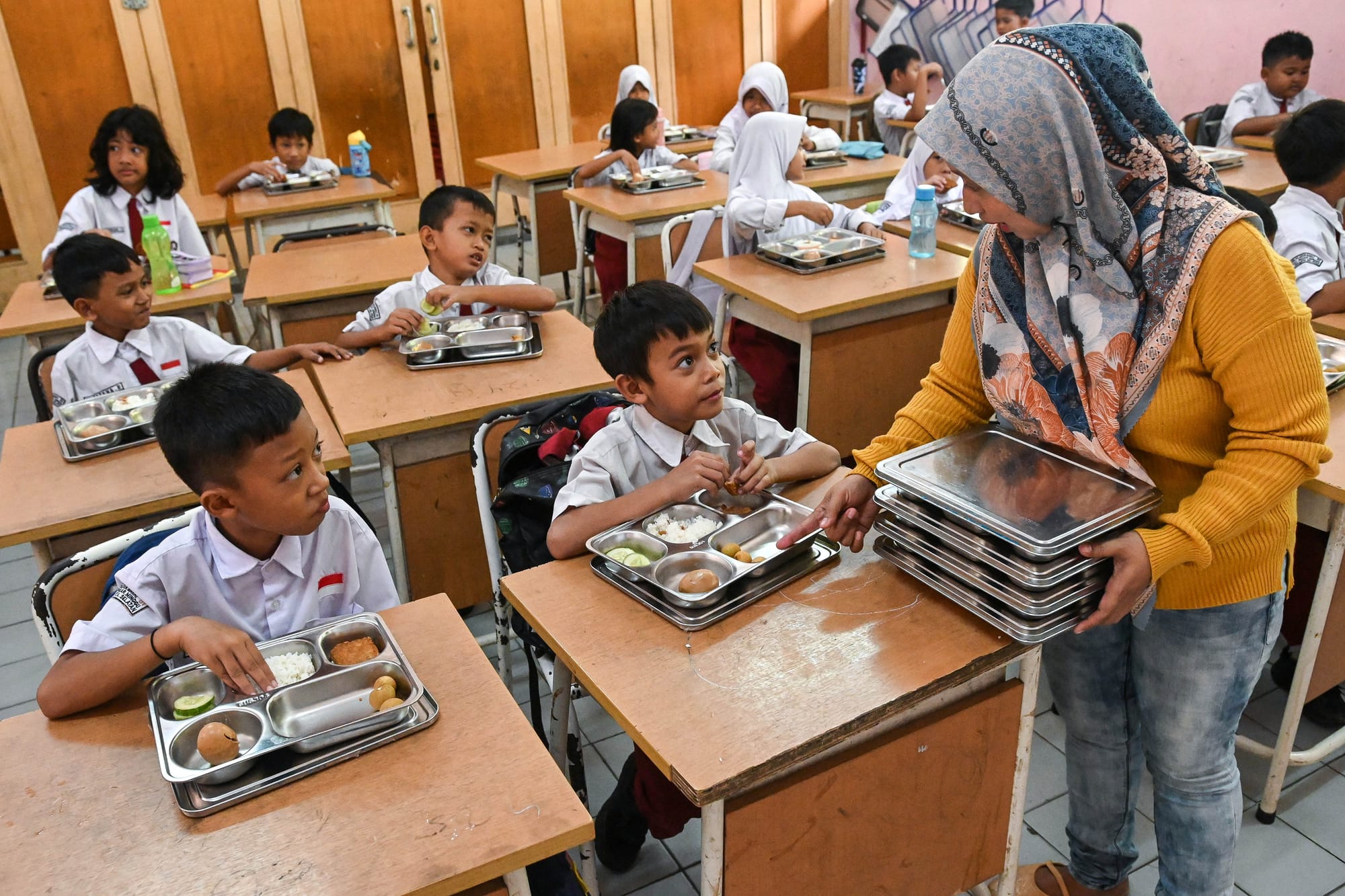 Cara SPPG Penuhi Sertifikasi Wajib untuk Program MBG