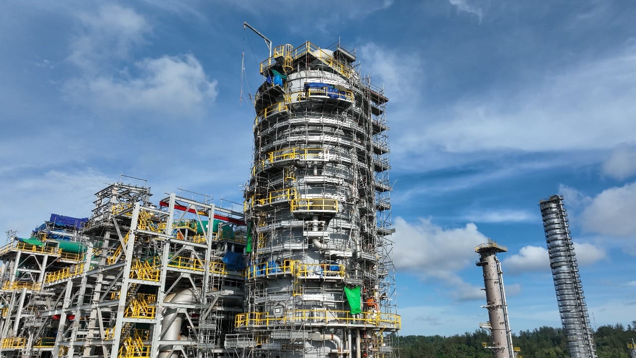 Menangguk Harapan dari Kilang (2)