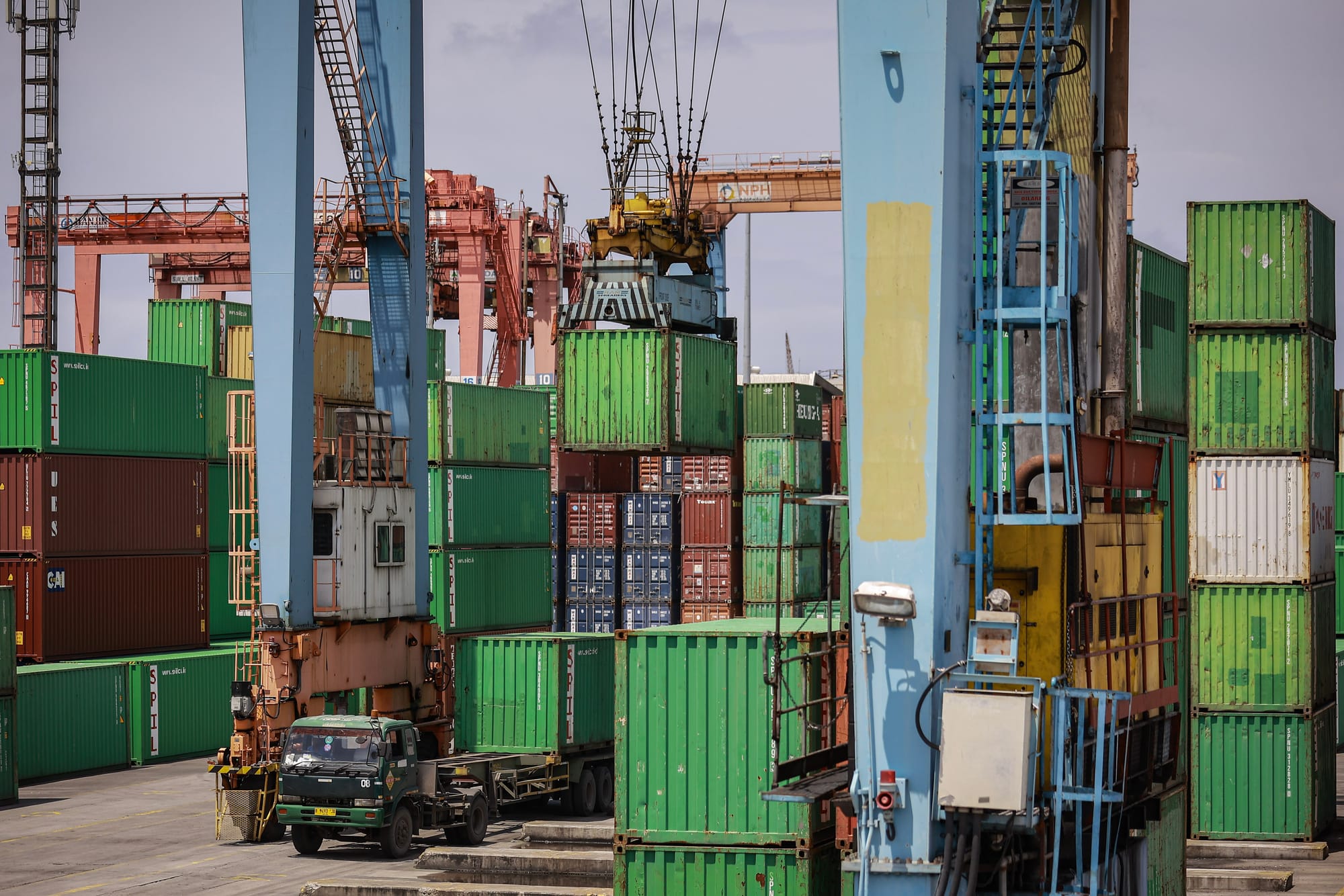 Eksportir Siapkan Antisipasi Kenaikan Logistik ke Amerika Imbas AS vs Venezuela