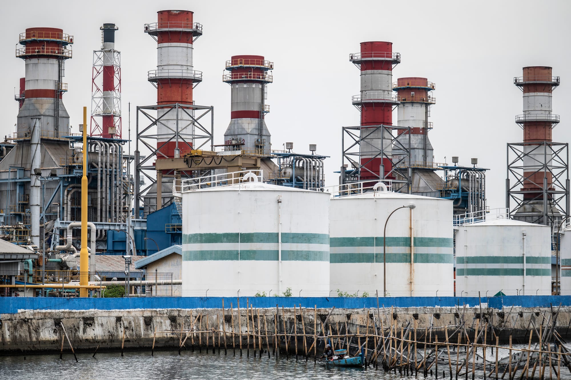 Indonesia Targetkan Bauran EBT Capai 74% di 2060