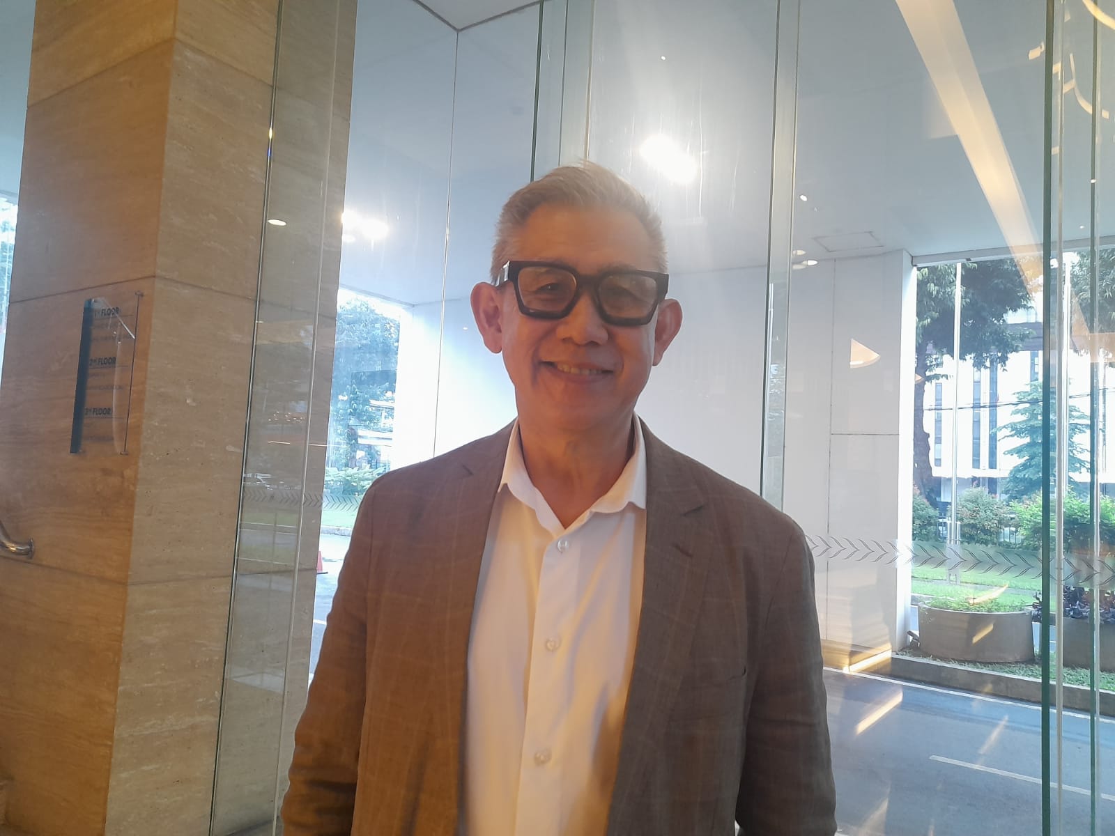 Profesi Jurnalis Bawa Ong Hock Chuan Dirikan Maverick Indonesia