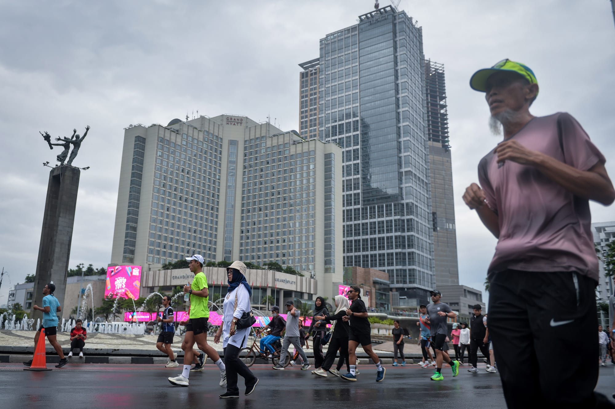 Kota sebagai Mesin Ekonomi Indonesia, Namun Terancam Risiko Iklim dan Ketimpangan Regional