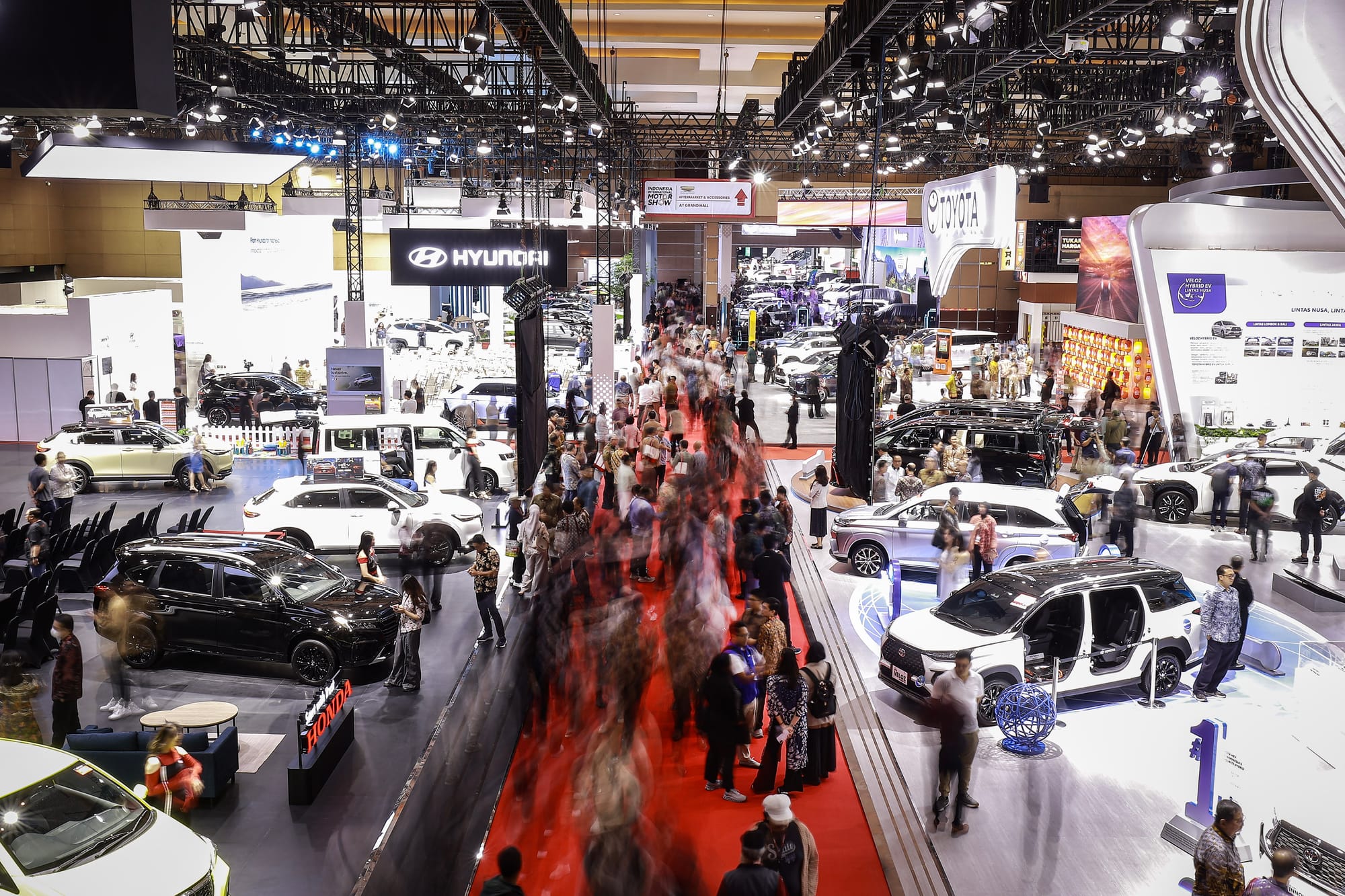 Memacu Otomotif di Awal Tahun Lewat IIMS 2026