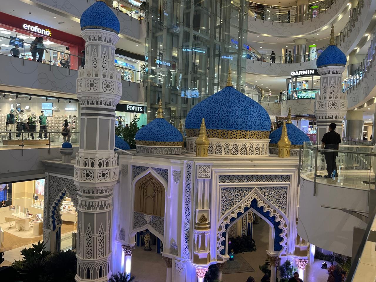 Meriahkan Momen Lebaran, Mal Berlomba Hadirkan Dekorasi Tematik hingga Diskon