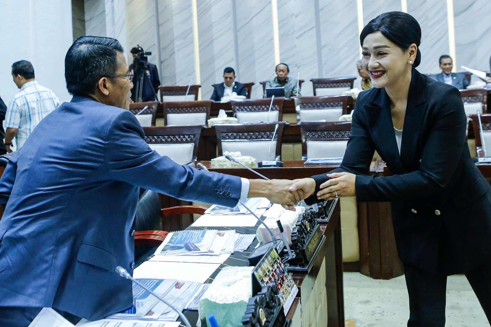 Unsur Baru Pimpinan OJK Telah Dipilih DPR, Banyak Isu Strategis yang Harus Segera Dikerjakan