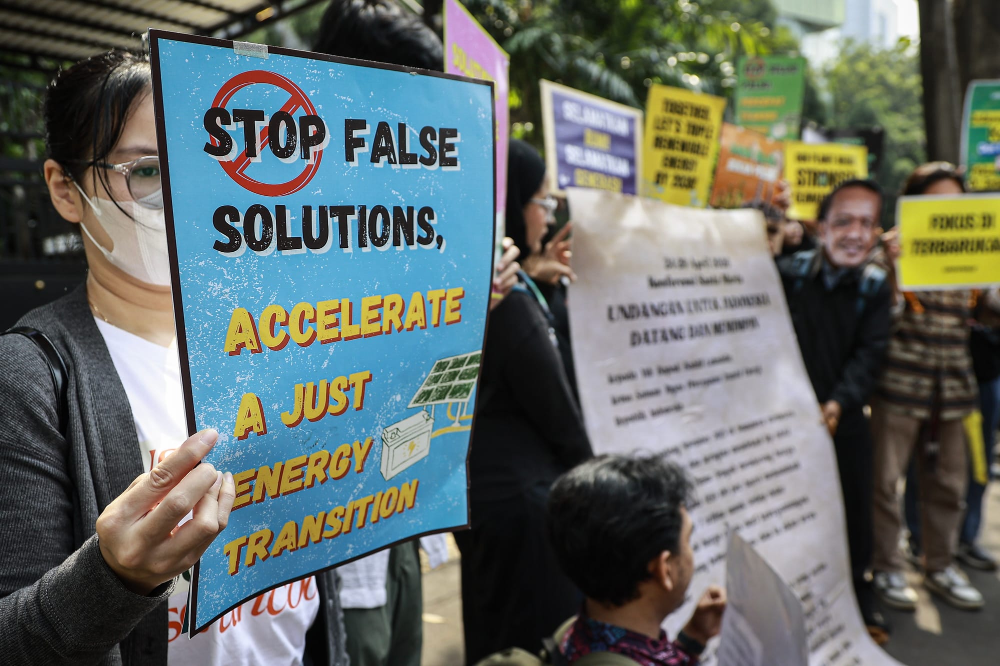 Hasilkan USD400 Miliar, Pakar Dorong Pemerintah Terapkan Windfall Tax Energi Fosil