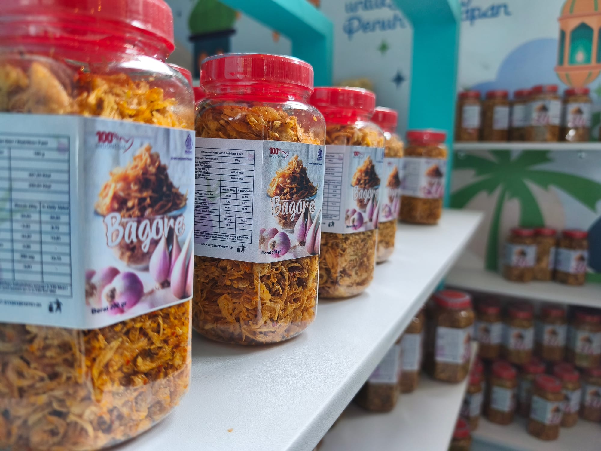 Renyah Bisnis 'Bagore' dan Smes Penghilang Stres Sunadi