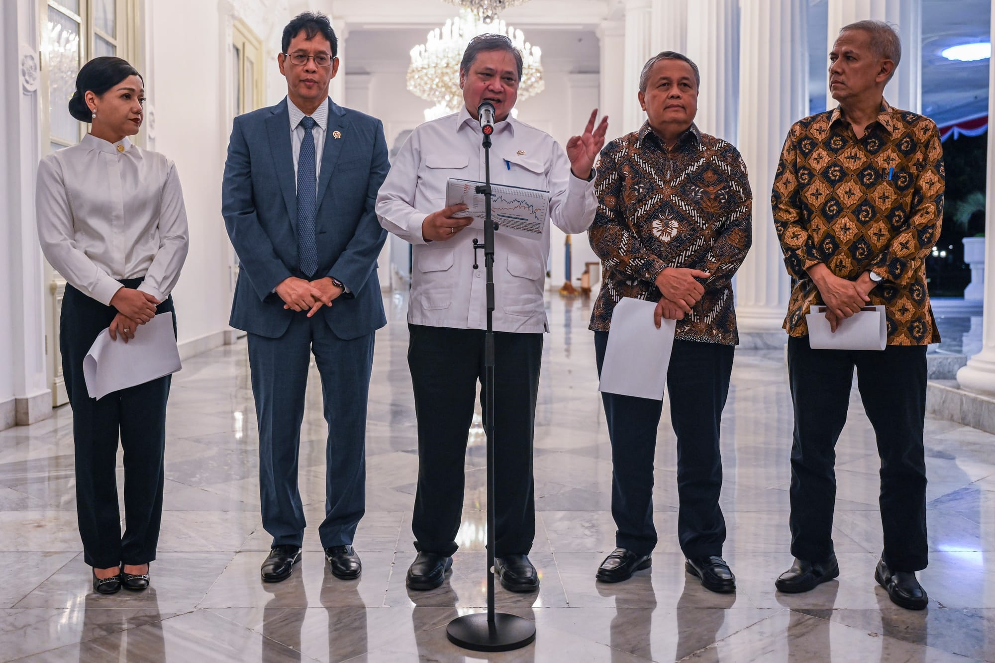 Berharap pada Currency Swap Saat Rupiah Tertekan