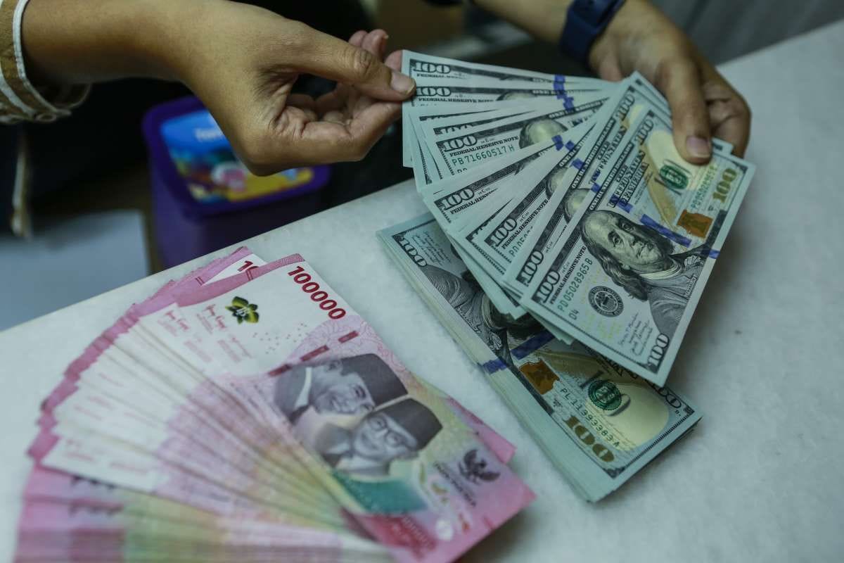 Sinyal Pemulihan dari Sektor Moneter