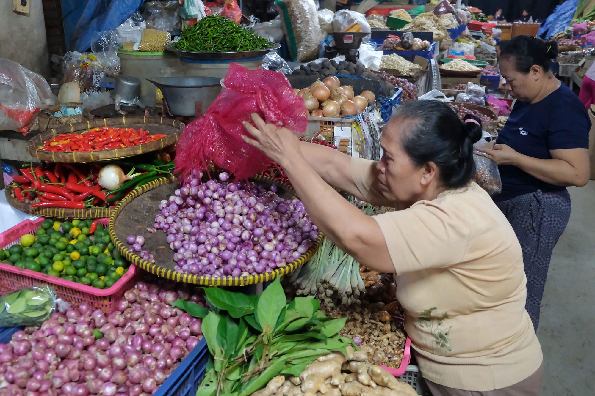 Supply-Demand di Triwulan Dua Melemah, Dunia Usaha Butuh Kebijakan yang Mendorong