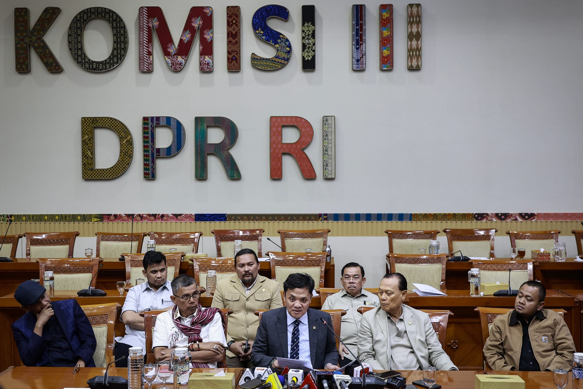 Bantah Isu Penolakan, DPR Pastikan RUU Perampasan Aset Tetap Berjalan