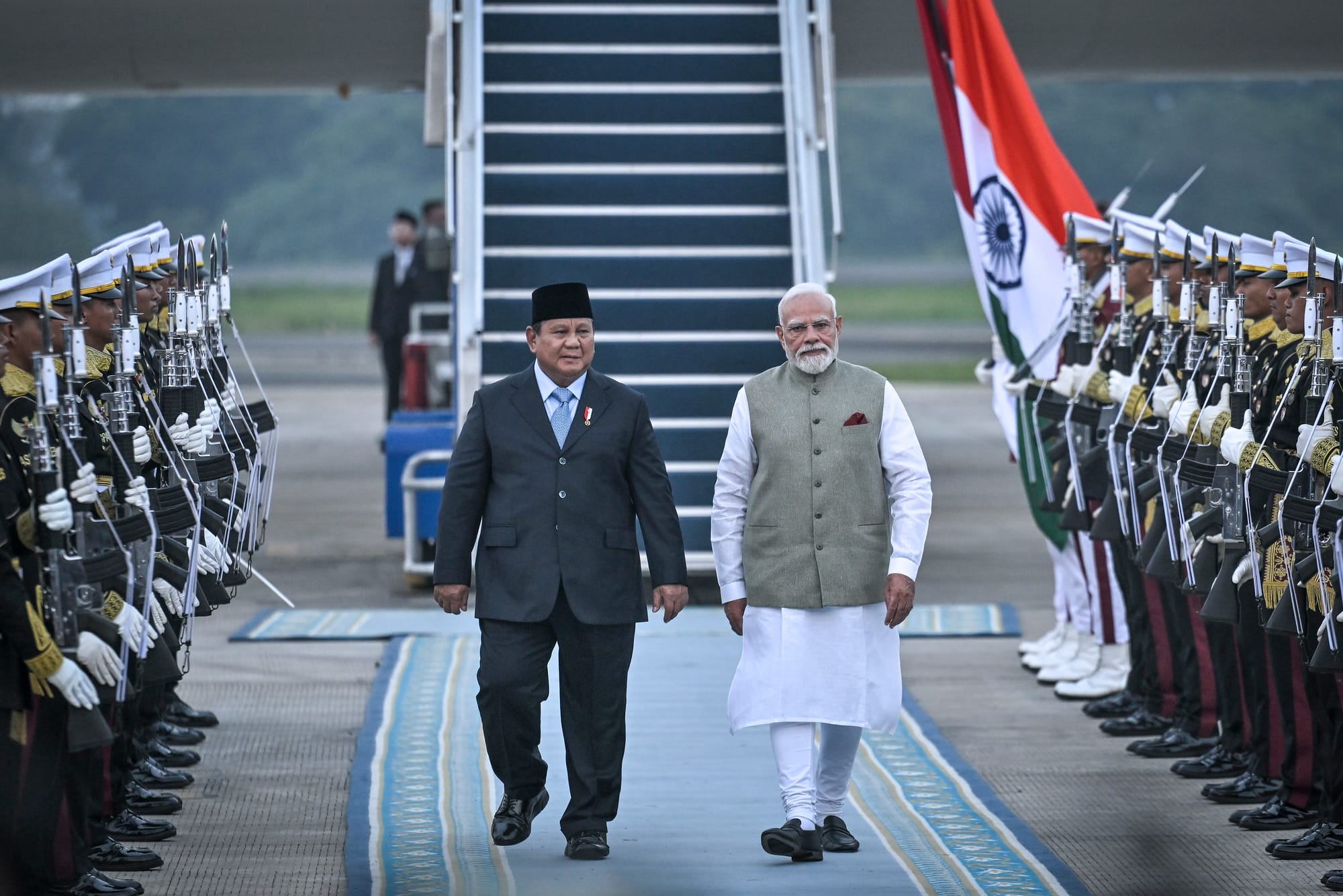 Poros Indonesia-India, Membendung Dominasi China