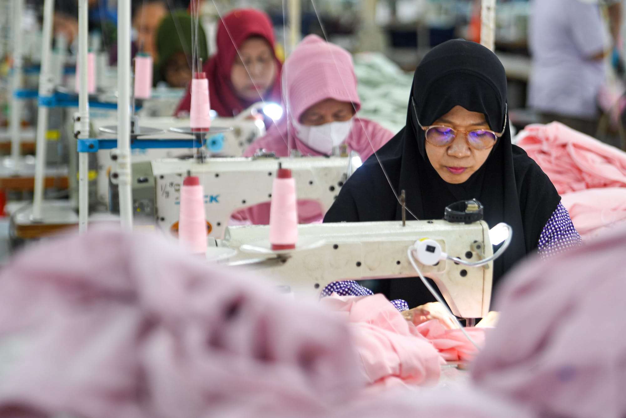 Ekonom Soroti Kontradiksi Capaian Pertumbuhan Ekonomi