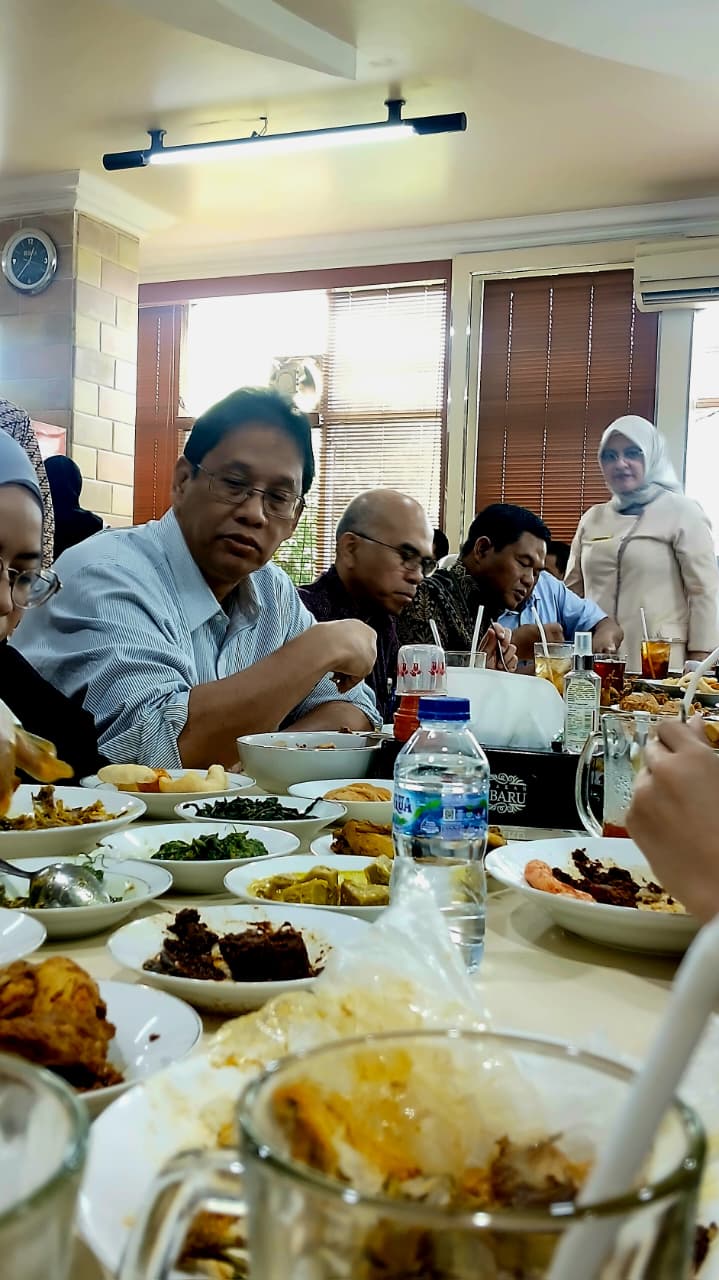 Setahun Purbaya, Pertumbuhan Berbalik, tapi Dunia Bukan Surga