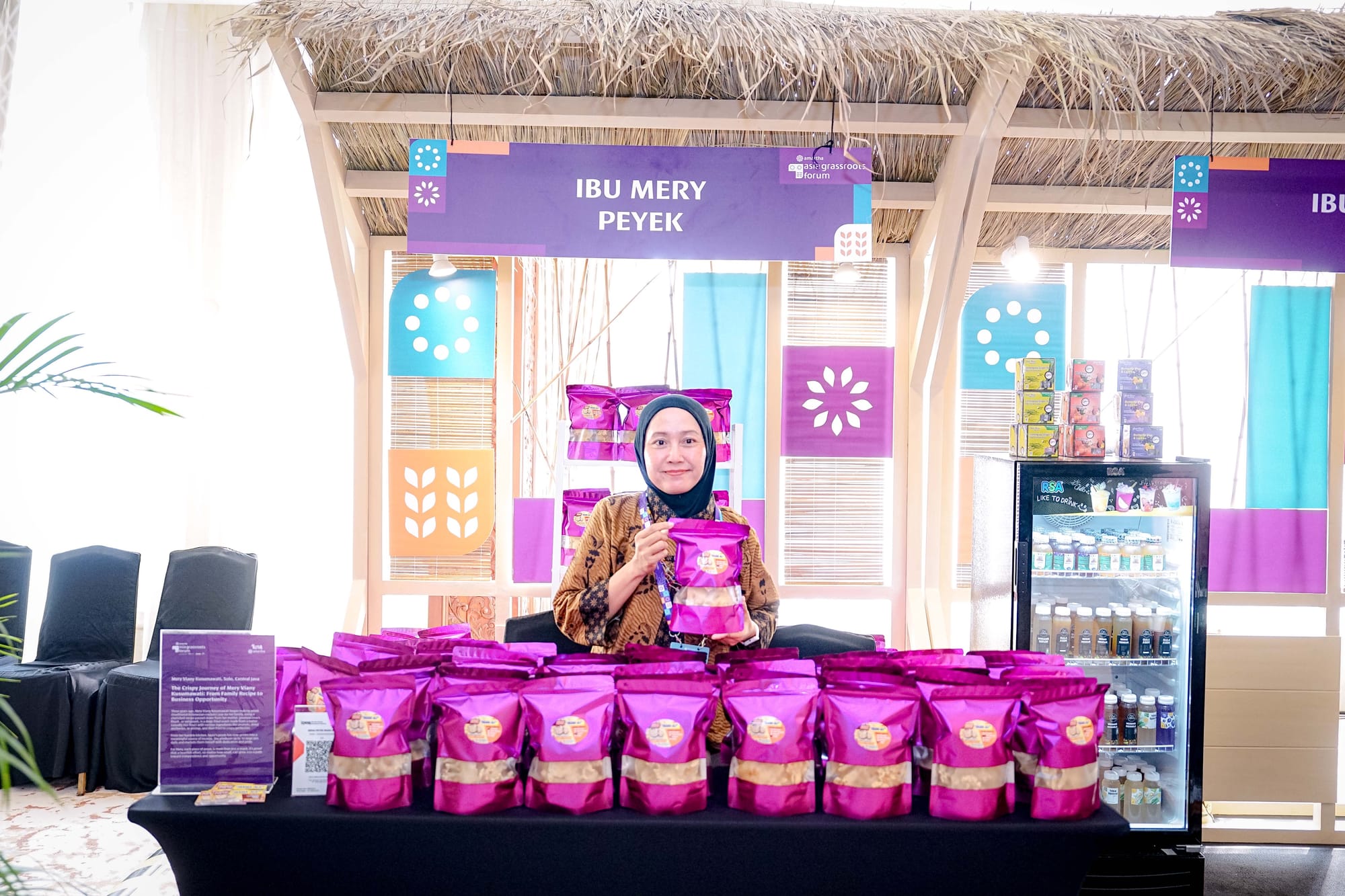 Dari Modal Rp5 Juta, Peyek 'Mama Ale' Kini Mandiri