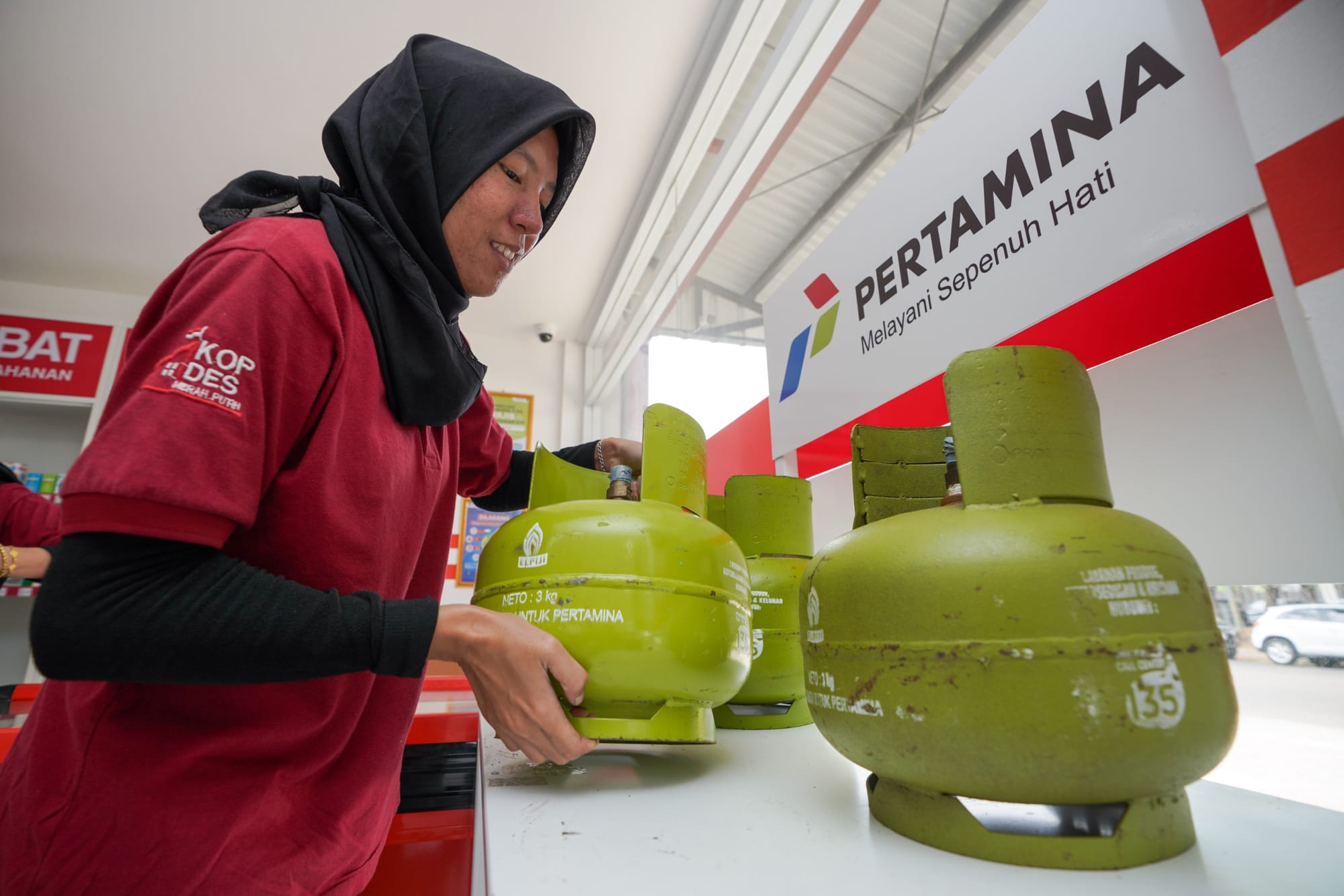 Wakil Kepala BP BUMN Tinjau Gerai KDKMP, Produk LPG Pertamina Hadir Mendorong Pertumbuhan Ekonomi Berbasis Komunitas