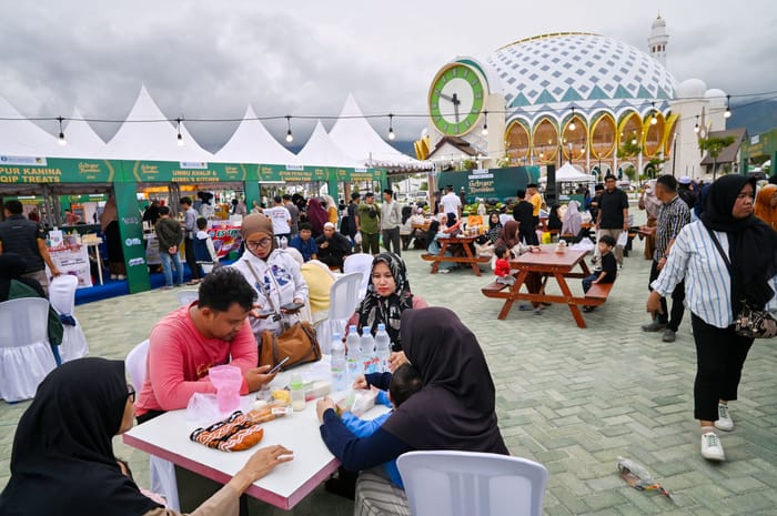 Dorong Literasi Investor, Bursa Luncurkan Mode Syariah di IDX Mobile