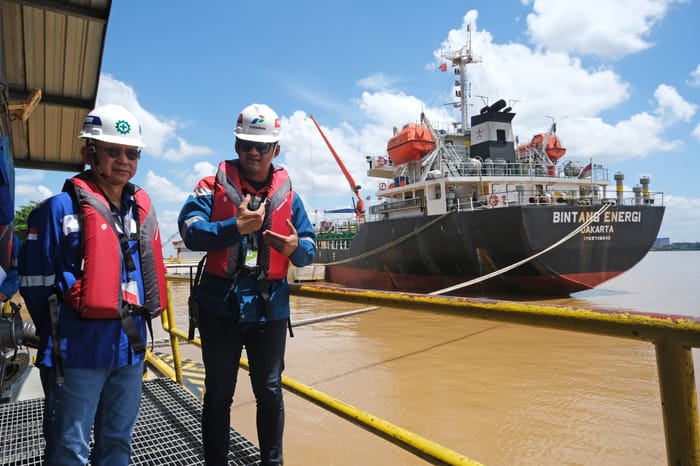 Industri Petrokimia Hadapi Kelangkaan Pasokan di Tengah Larangan Lintasi Hormuz