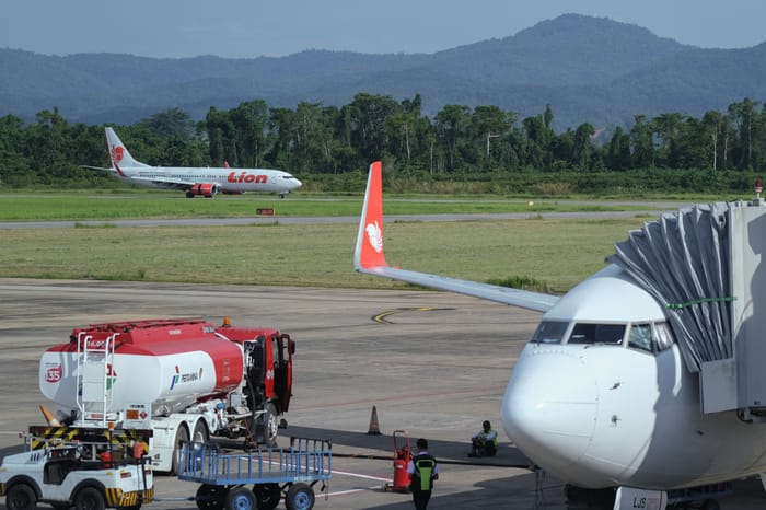 Pemudik Keluhkan Tiket Pesawat Mahal, Pakar Desak Revisi Aturan Tarif