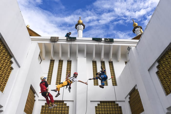 Survei: Sebagian Besar Kelas Menengah Alami Tekanan Finansial