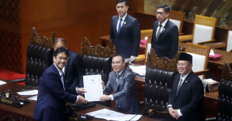 DPR Sahkan Revisi UU P2SK, Ada 17 Perubahan Aturan