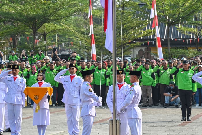 DPR Kawal Pemerintah Finalisasi Perpres Ojol, Rampung September 2026