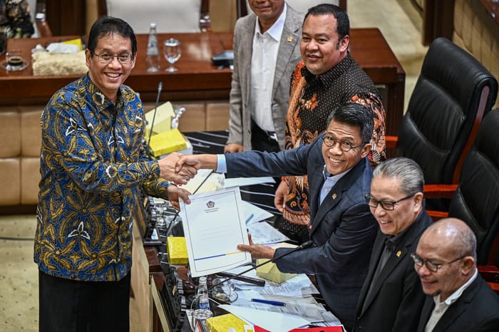 Menawarkan Berbagai Tujuan Penanaman Modal (3)