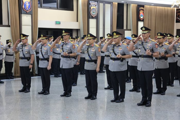 Polri Gelar Sertijab Sejumlah PJU Mabes dan Kapolda